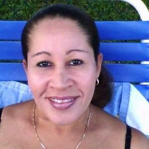 Meet your Posher, Elena